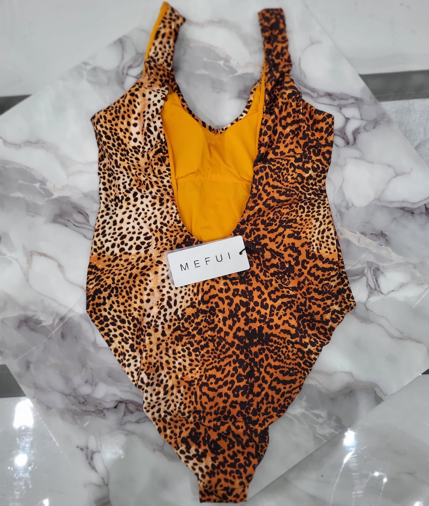 Monokini leopardato