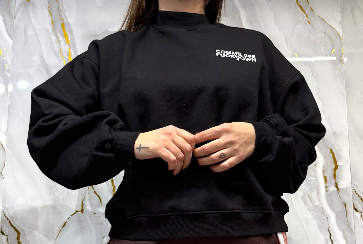 Crop top mezzo collo