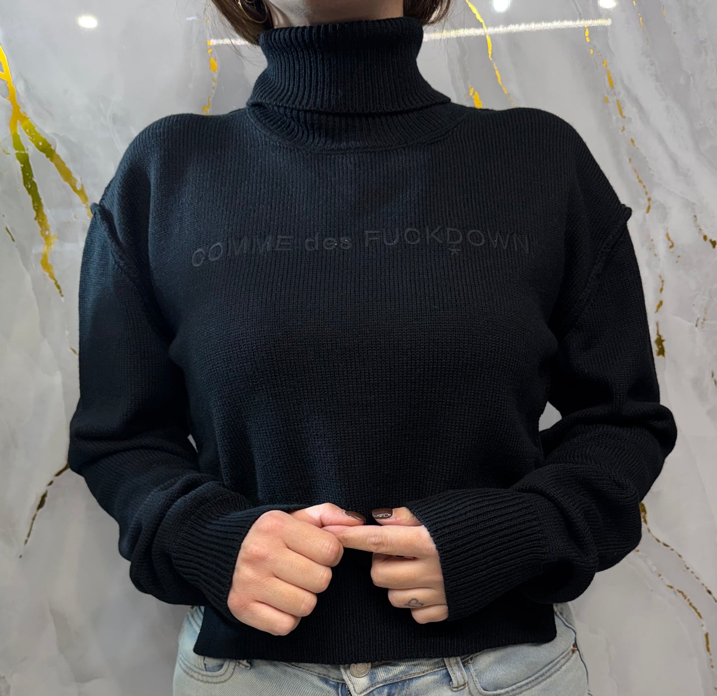 MAGLIONCINO dolcevita COMME des FUCKDOWN