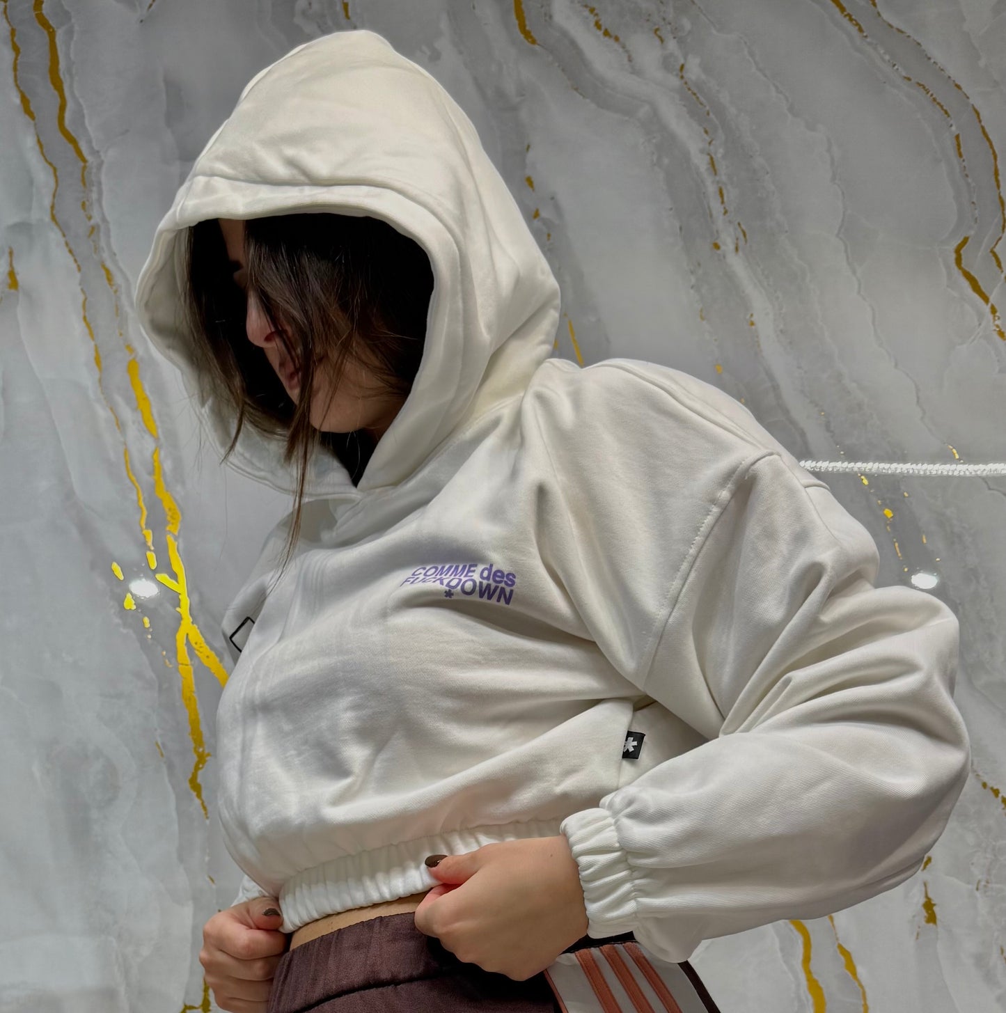 Felpa croce crop top